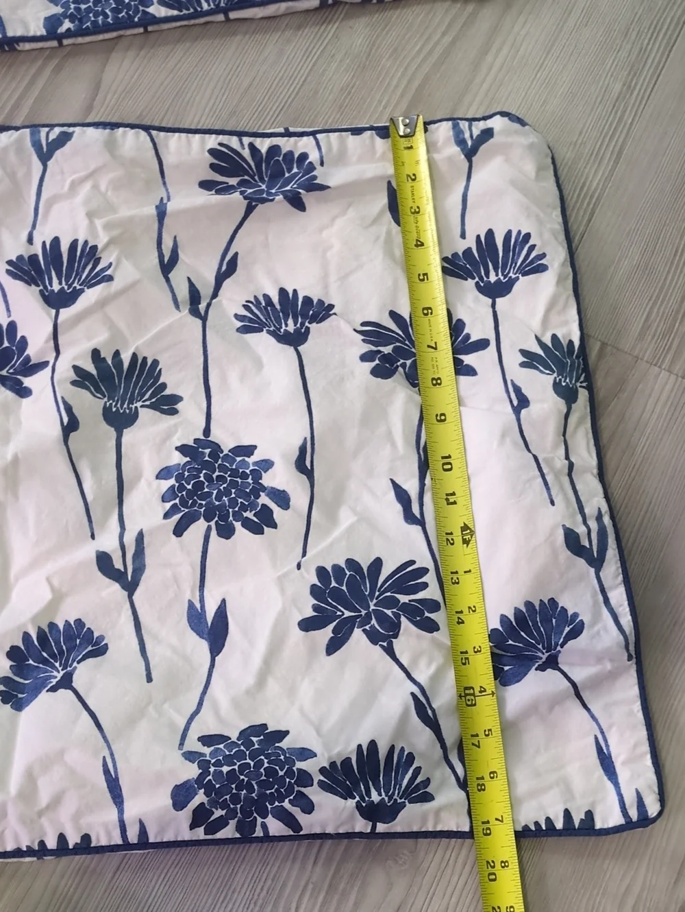 IKEA FINNOXEL Blue White Floral Pillowcases Set of 2 Standard 100% Cotton Cottag